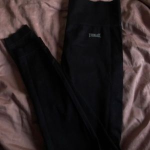 Women’s workout leggings
